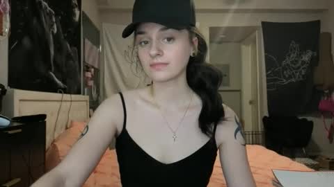 Noelle online show from 06/05/26, 03:35