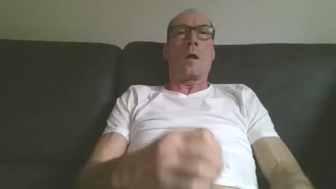 noelle1966 online show from 01/05/25, 11:59