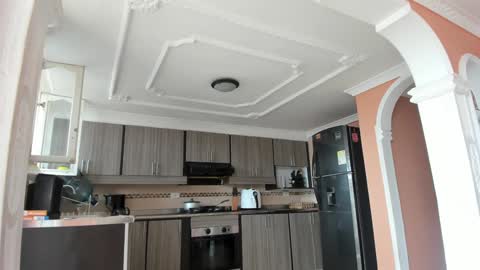  In instagram dayhannanoemi online show from 10/31/25, 02:29