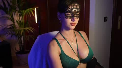Ivy online show from 04/20/26, 10:33