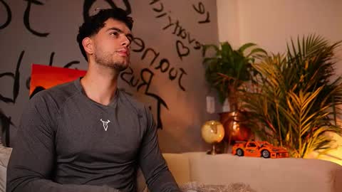 kevin online show from 10/04/25, 12:08