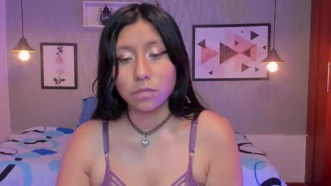 Snapshot of nohemi_louse chatting on 02/13/25, 11:04 Nohemi online show from 02/13/25, 11:04