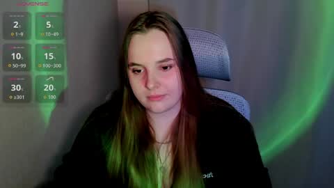 noir_ember_ online show from 05/26/26, 06:15
