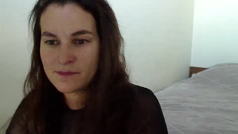 noirangel_ online show from 10/20/25, 05:08