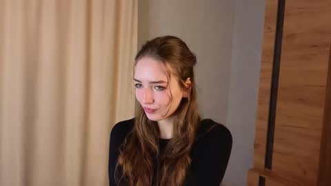Sophie online show from 02/17/26, 06:10