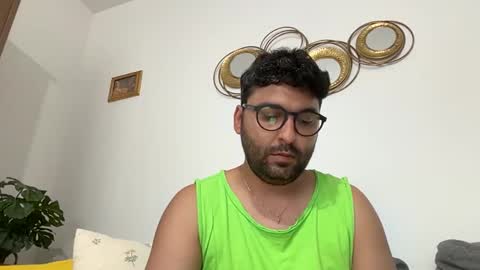 Snapshot of noirboyboy chatting on 05/18/26, 03:29 noirboyboy online show from 05/18/26, 03:29