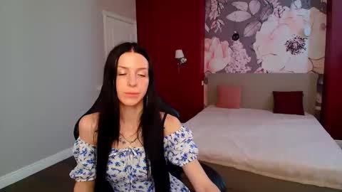 Snapshot of noirdiva chatting on 06/10/26, 12:04 NoirDiva online show from 06/10/26, 12:04