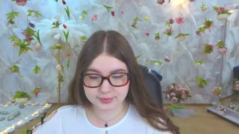 noirwhisper online show from 04/12/26, 07:30