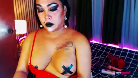Snapshot of nomercy_mistress_sph chatting on 06/14/26, 09:44 I AM YOUR MISTRESS YASSY DON T BE RUDE no ONE LOVE ME i KICK U online show from 06/14/26, 09:44