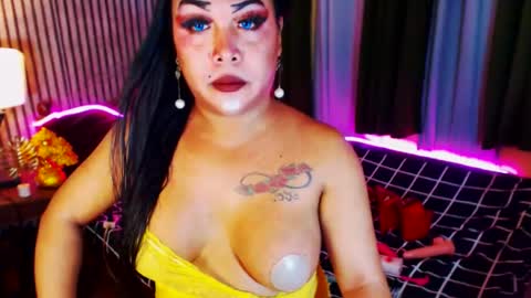 Snapshot of nomercy_mistress_sph chatting on 06/23/26, 09:18 I AM YOUR MISTRESS YASSY DON T BE RUDE no ONE LOVE ME i KICK U online show from 06/23/26, 09:18