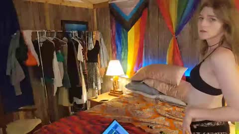 nonamebabez online show from 12/08/24, 07:15