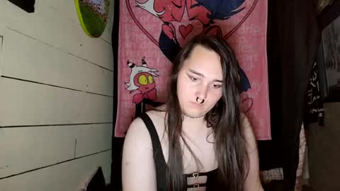 nonbinarybeauty20 online show from 07/01/26, 12:07