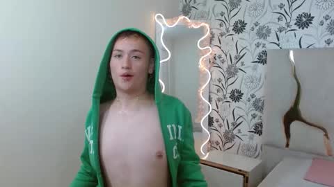 nooah_tay online show from 01/08/26, 04:37