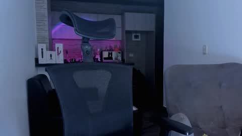 Ara online show from 03/26/26, 08:09