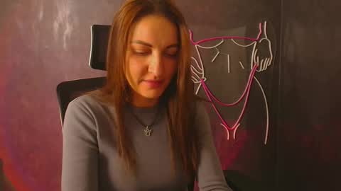 Nora online show from 10/04/25, 09:46