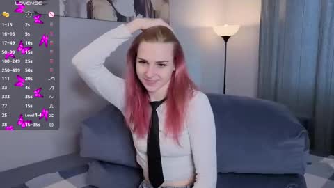 Elina online show from 10/15/25, 10:15