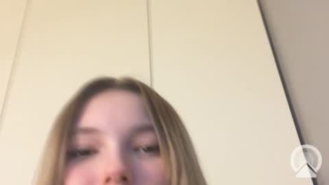 Eva online show from 01/12/25, 10:43