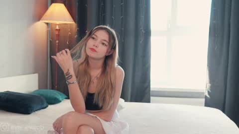 Eva online show from 02/10/25, 07:04