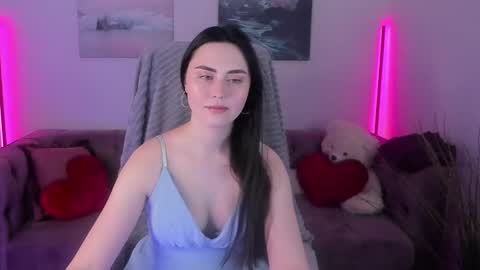 Nora online show from 05/30/26, 05:48