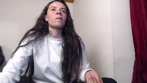 noreen_ online show from 04/14/26, 02:39