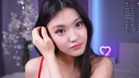 Snapshot of noreenbeckey chatting on 04/30/26, 08:09 Nore online show from 04/30/26, 08:09