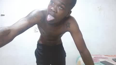 noreno9159 online show from 04/14/26, 11:05