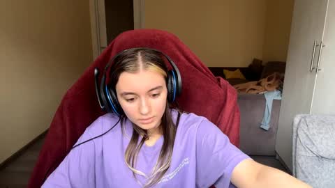 Elena online show from 04/09/26, 07:25