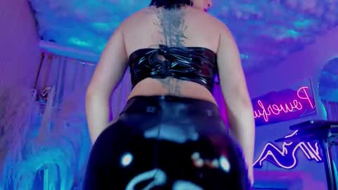 norland23 online show from 12/14/25, 05:18