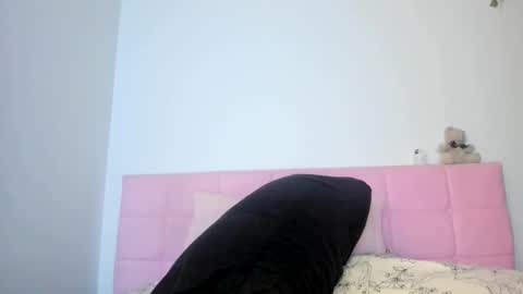 Emily snow online show from 03/04/26, 12:27