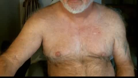 northcountryguy762 online show from 11/08/25, 01:55