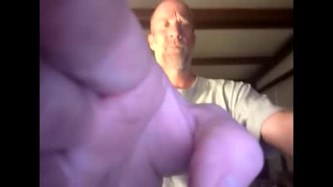 Snapshot of norton36 chatting on 11/11/25, 04:01 norton36 online show from 11/11/25, 04:01