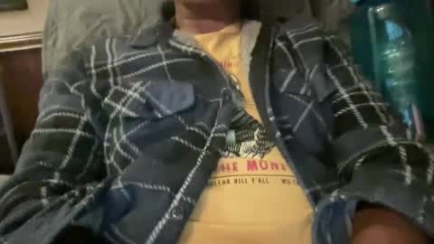 Snapshot of nostringfun chatting on 12/04/24, 06:44 nostringfun online show from 12/04/24, 06:44