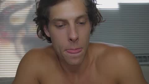 not_alexstone online show from 10/04/25, 10:19