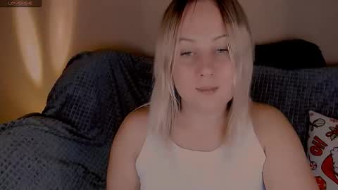 hi glad to chat online show from 09/23/25, 01:36