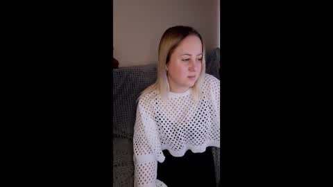 hi glad to chat online show from 10/16/25, 06:47