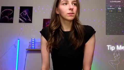 Hello My name is Helene NTMU  Finger up if u like what u see online show from 02/10/25, 02:26