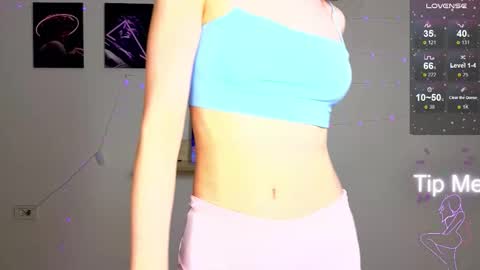 Hello My name is Helene NTMU  Finger up if u like what u see online show from 12/22/25, 02:03