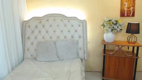 Snapshot of notaestheticallykyline chatting on 01/09/25, 05:44 Kyline online show from 01/09/25, 05:44