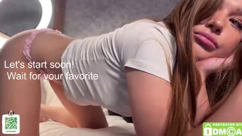 notecarret online show from 10/25/25, 09:31