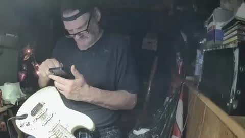 notflamingfart online show from 04/06/26, 10:00