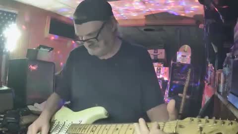 notflamingfart online show from 04/10/26, 01:44