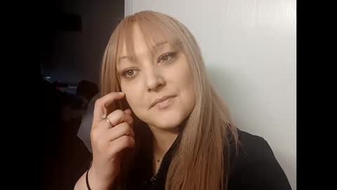 notouchmami online show from 10/16/25, 04:02