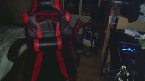 Snapshot of notspace_721128 chatting on 12/28/24, 08:25 NotSpace online show from 12/28/24, 08:25