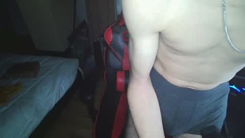 Snapshot of notspace_721128 chatting on 12/30/24, 06:16 NotSpace online show from 12/30/24, 06:16