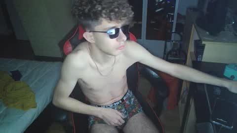 Snapshot of notspace_721128 chatting on 02/12/25, 09:43 NotSpace online show from 02/12/25, 09:43