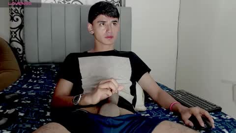 nova__19 online show from 10/29/25, 05:47