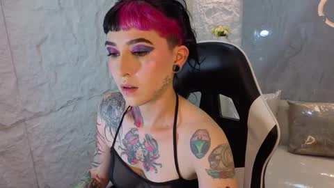 Live 1500am 2100pm online show from 12/13/25, 08:25