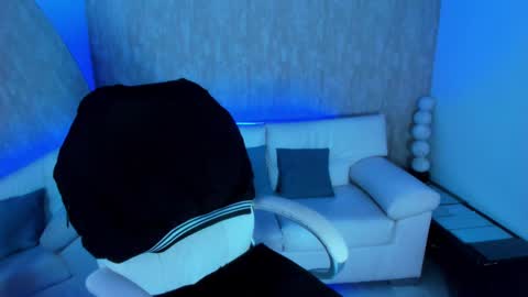 Snapshot of nova_sex1 chatting on 09/17/25, 03:30 nova online show from 09/17/25, 03:30