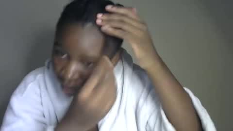 novaah online show from 04/03/26, 01:25