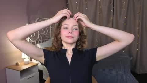 Snapshot of novaeva_ chatting on 06/10/26, 12:22 Eva online show from 06/10/26, 12:22